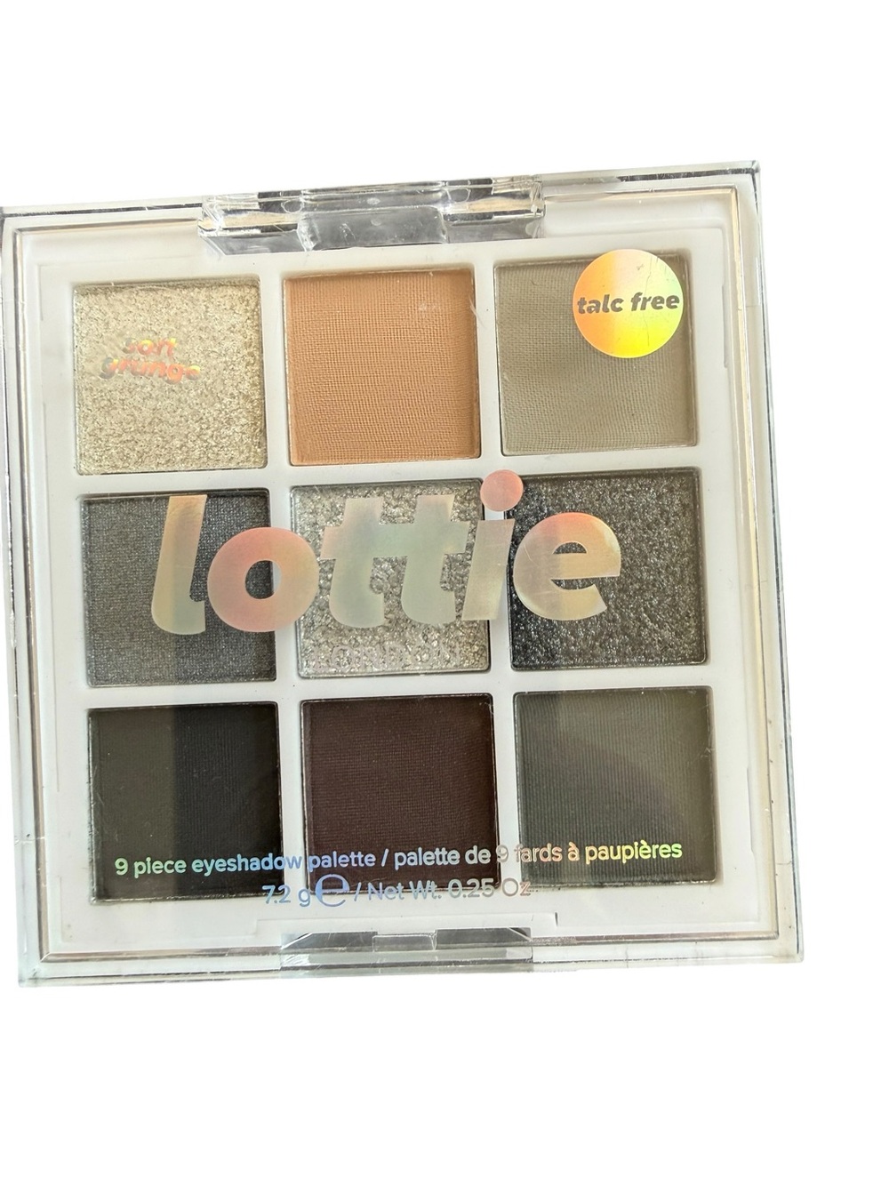 Lottie 9-Pan Eyeshadow Palette — Neutral & Olive Tones